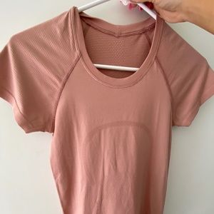 Lululemon Swiftly tech t-shirt full length